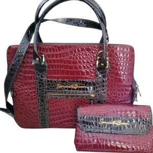 Samantha Brown Tote And Cosmetic bag